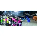 Muc-Off 202 Zestaw do czyszczenia wizjerów i gogli Muc-Off 202 Zestaw do czyszczenia wizjerów i gogli